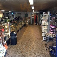 Blomlöfs Rökeri inside