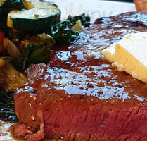 Sabinas Steakhouse food