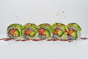 Saya Sushi food