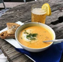L8 I Hamnen food