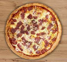 Pizzeria Newroz food