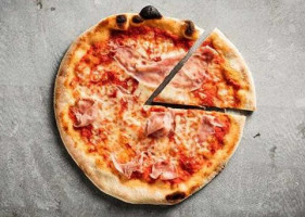 Pizzeria Newroz food