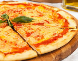 Pizzeria Newroz food