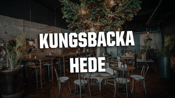 Dine Burgers inside