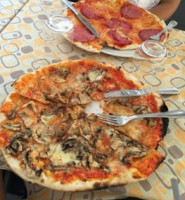 Algarve Pizzeria food