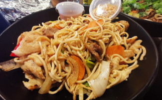 Tamarine Wok Upplands Vaesby Centrum food