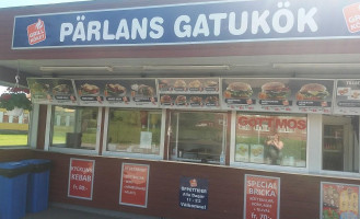 Pärlans Gatukök outside
