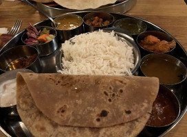 Saravanaa Bhavan food